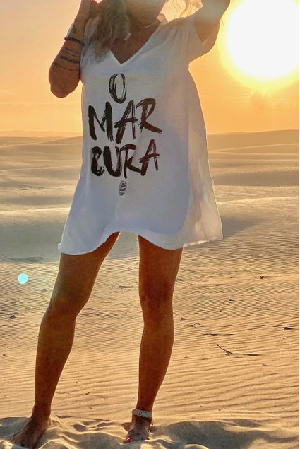 vestido curto off white o mar cura 1