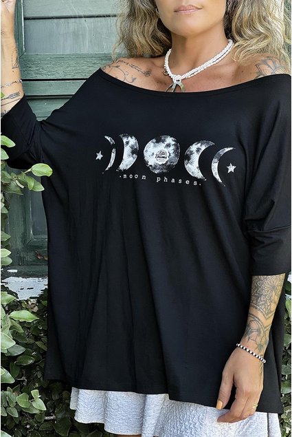 blusa ampla manga preta lunar