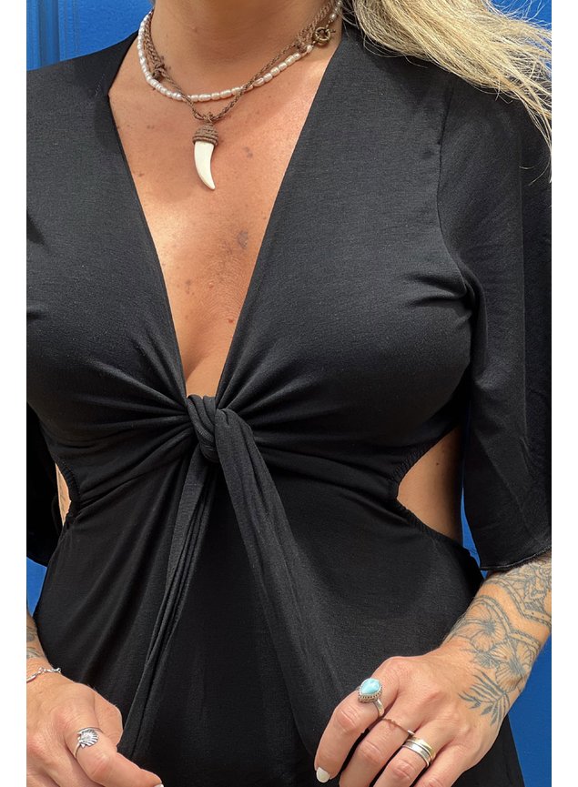 vestido longo preto decote nas costas 2