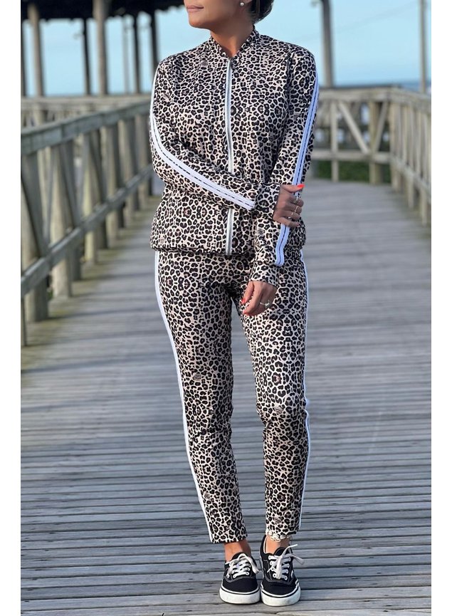 conjunto jaqueta calca listra estampado instinto felino 1