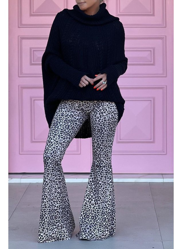 calca flare estampada instinto felino